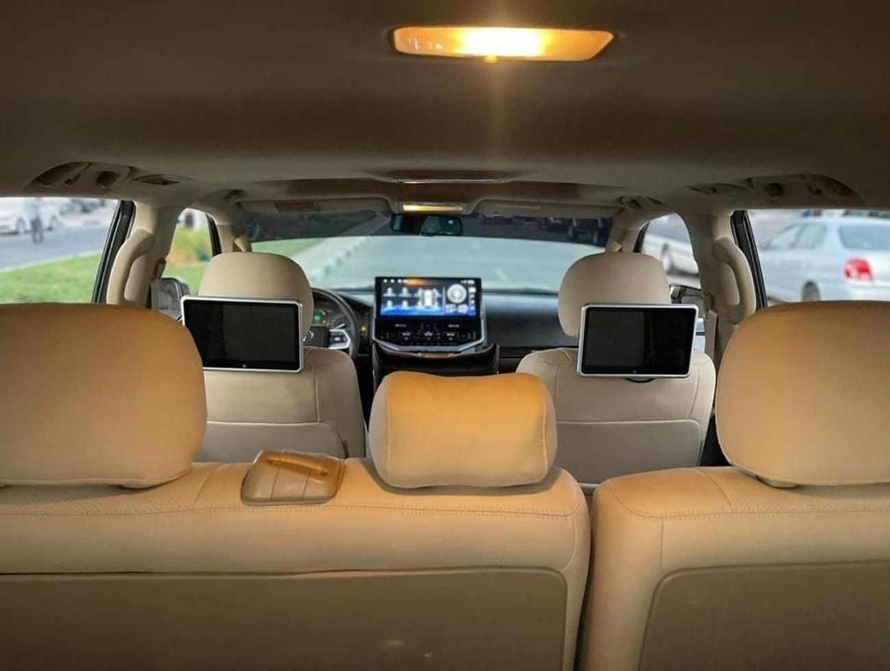 Toyota Land Cruiser GXR Toyota landcuriser 2017 facelifted 2024 full option Top the range