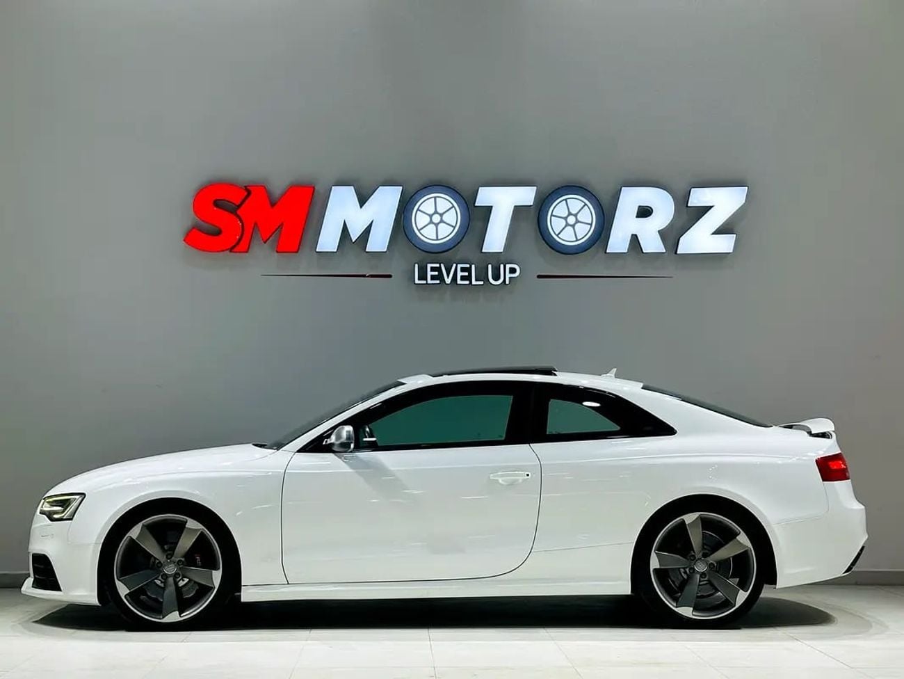 أودي RS5 STANDARD