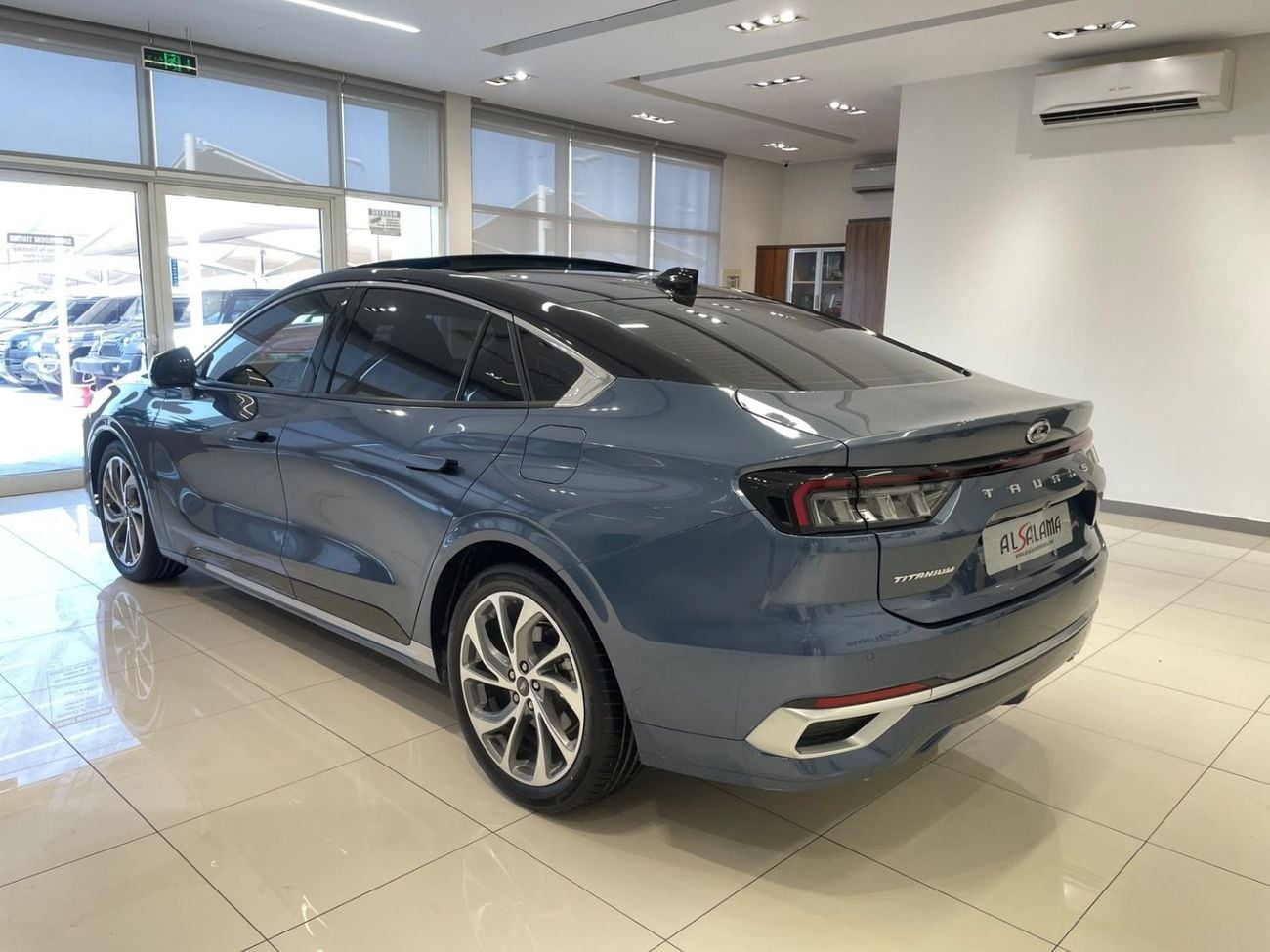 Ford Taurus Titanium