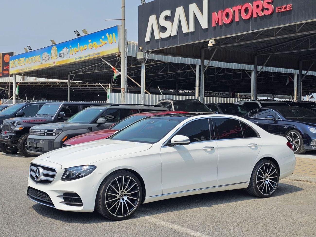Mercedes Benz E300