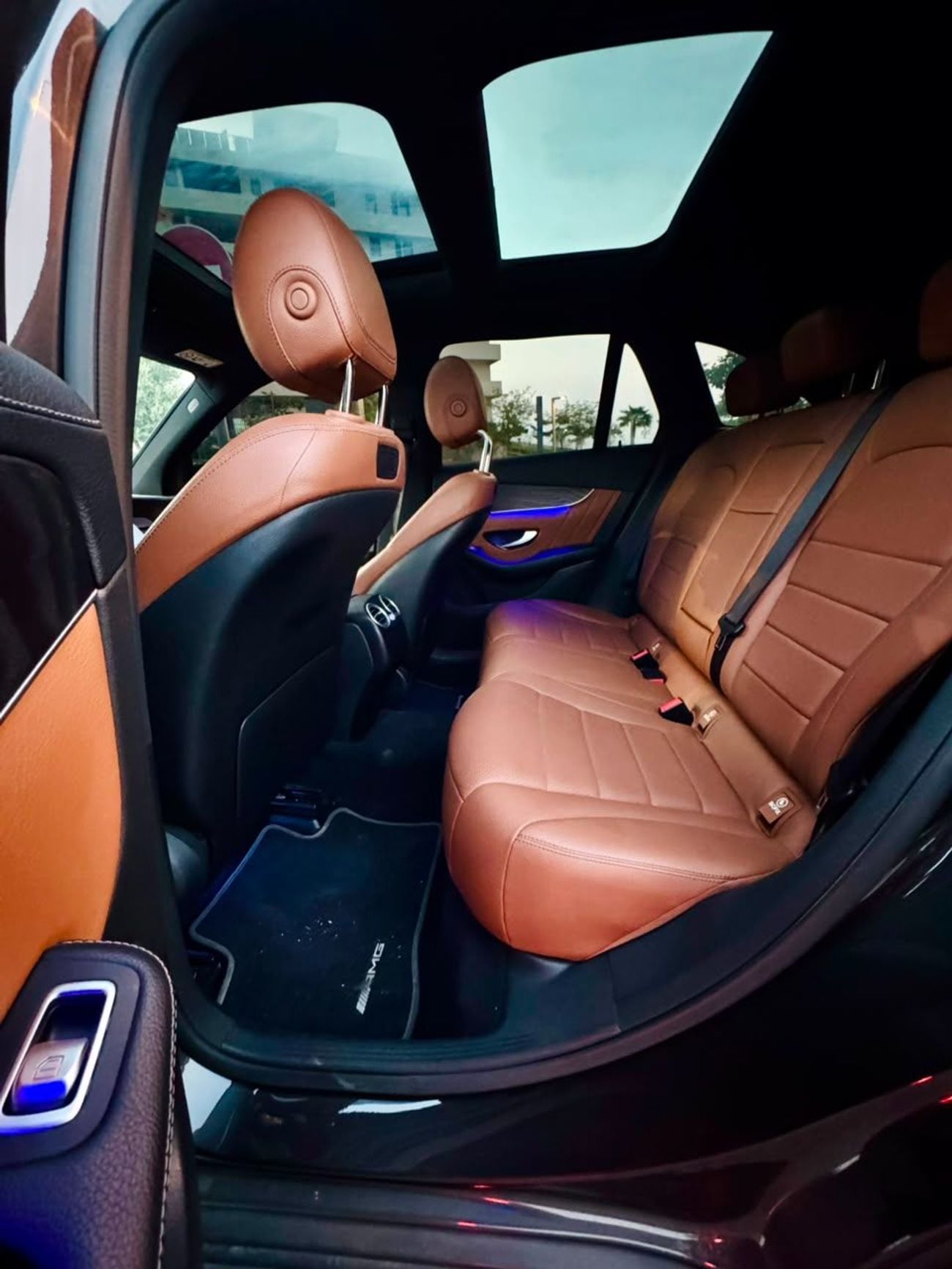 مرسيدس بنز GLC 200 4MATIC HIGH
