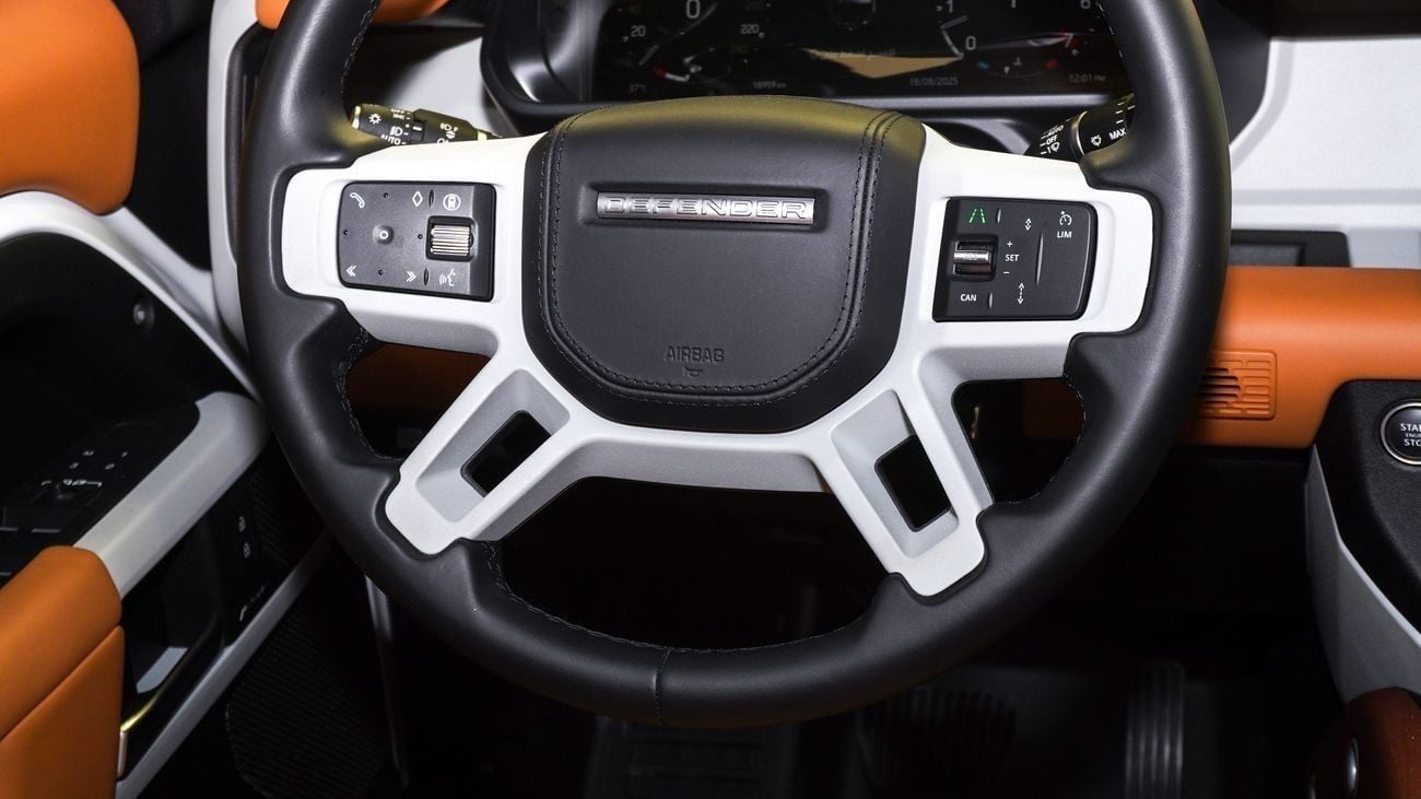 Land Rover Defender P400 110 HSE 3.0L (5 Seater)