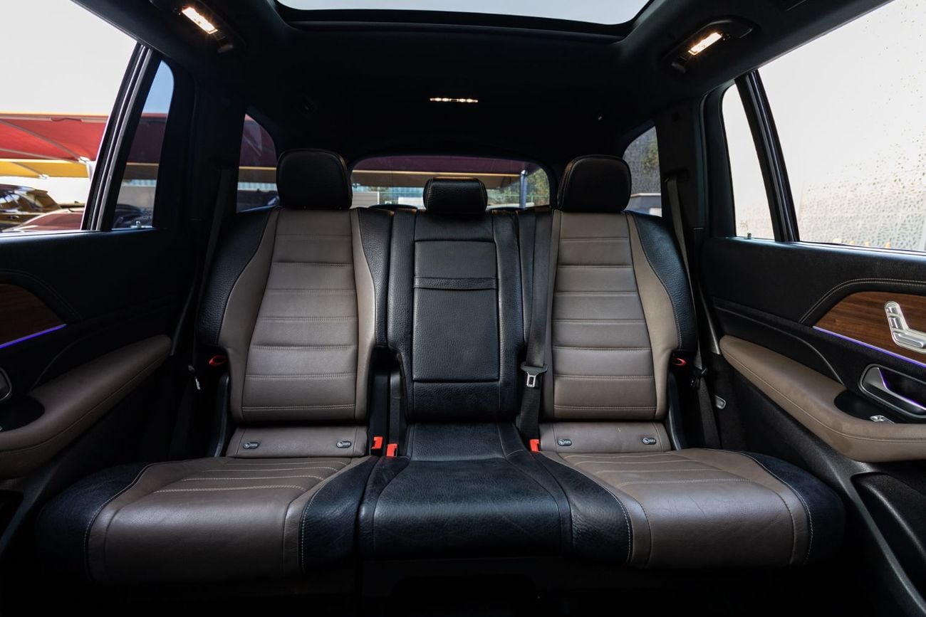 مرسيدس بنز GLS 450 4MATIC مرسيدس بنز GLS450 موديل 2019 المحدث (قوانين دول مجلس التعاون الخليجي) | الضمان