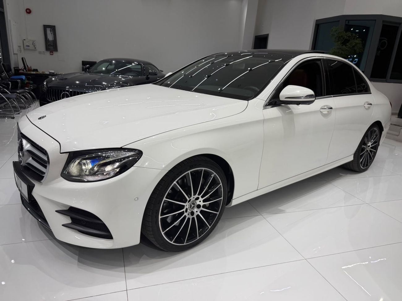 مرسيدس بنز E300 AMG