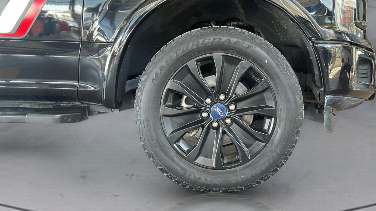 Ford F-150 XLT CREW CAB SPORT PK | Guaranteed Warranty | 0 Down Payment