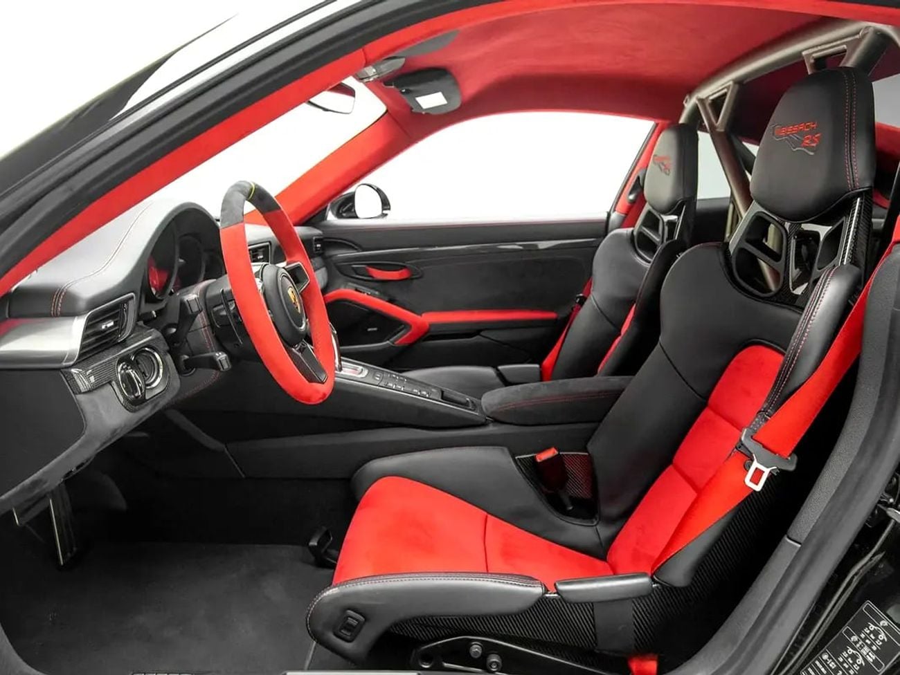 Porsche 911 GT2 RS | GCC Spec | With Dealer Warranty And Full Service History