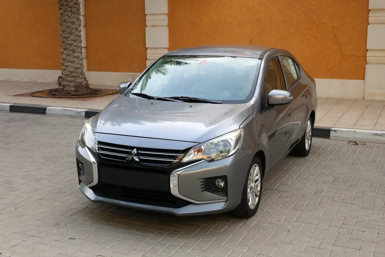 ميتسوبيشي اتراج جي إل إكس - GCC Specs - Low Mileage