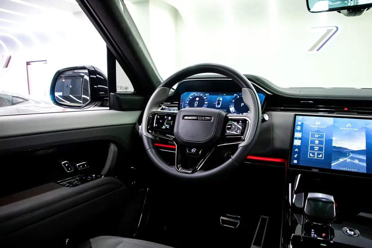 لاند روفر رينج روفر سبورت RANGE ROVER SPORTS SV FULL CARBON INTERIOR AND EXTERIOR WITH HIGH OPTIONS