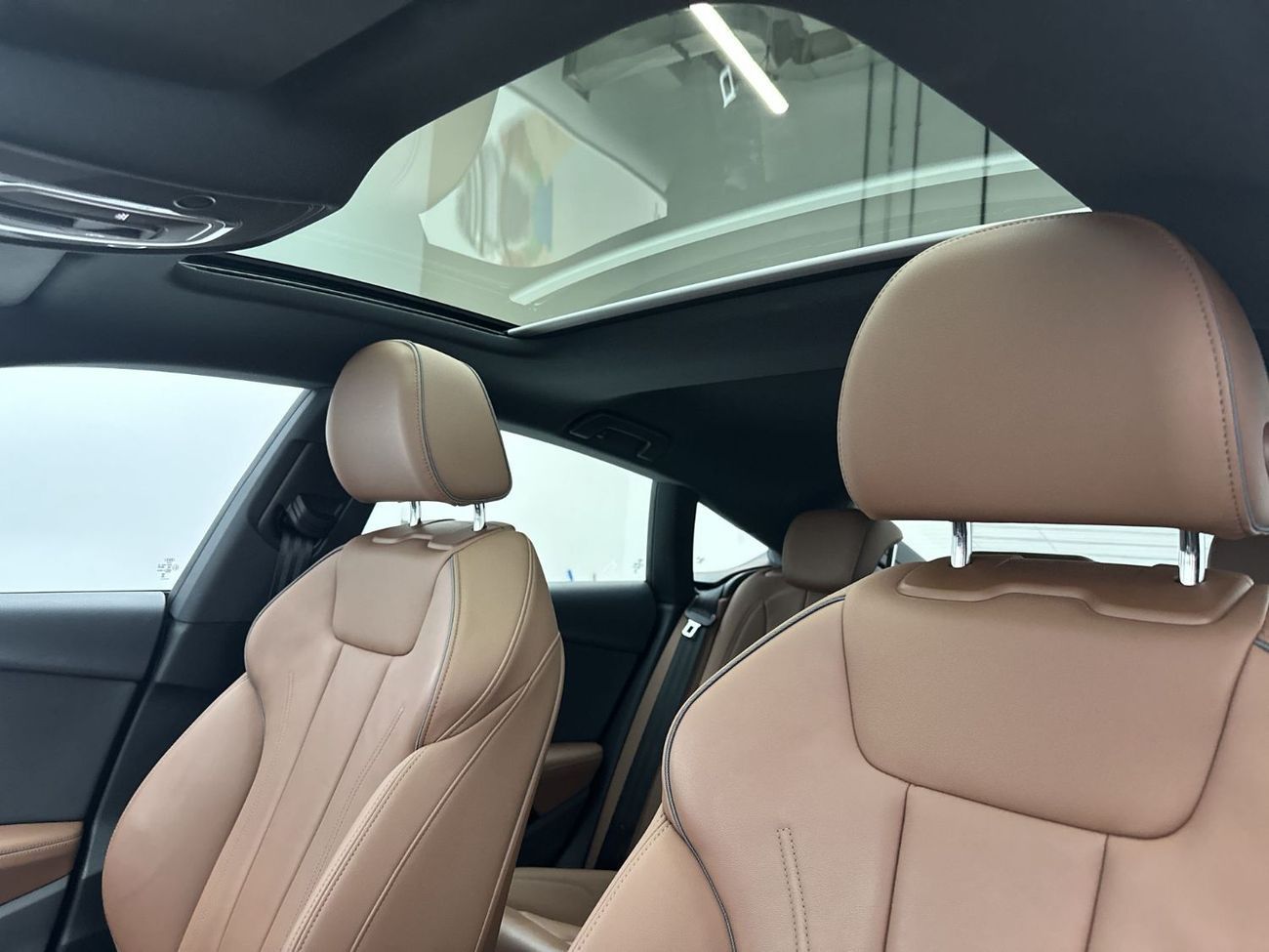 أودي A5 40 TFSI ADVANCED SPORTBACK (Ref# 23502)