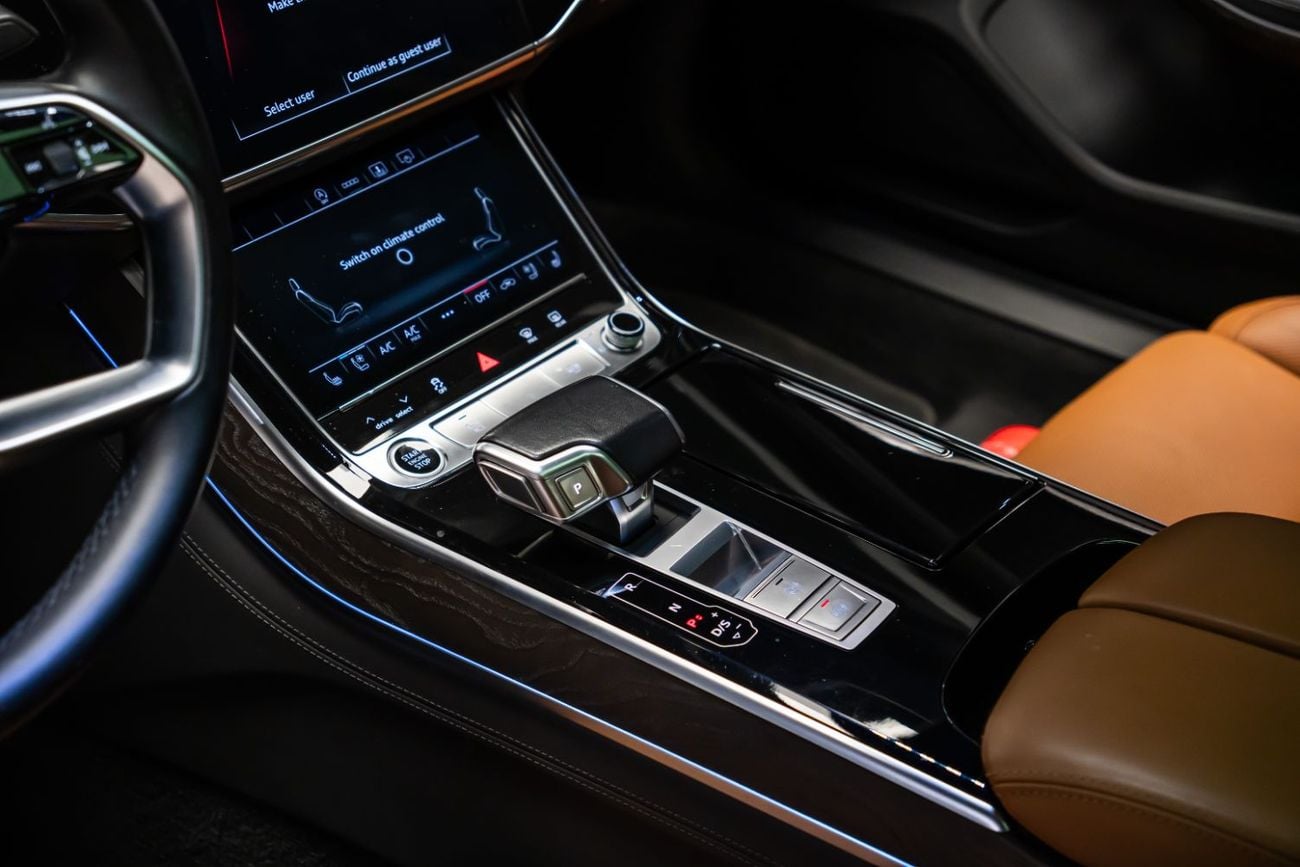 أودي A8 L 55 TFSI HIGH SPEC أودي A8 L 55 TFSI كواترو | 2024 | مواصفات خليجية | ضمان وخدمة الوكالة