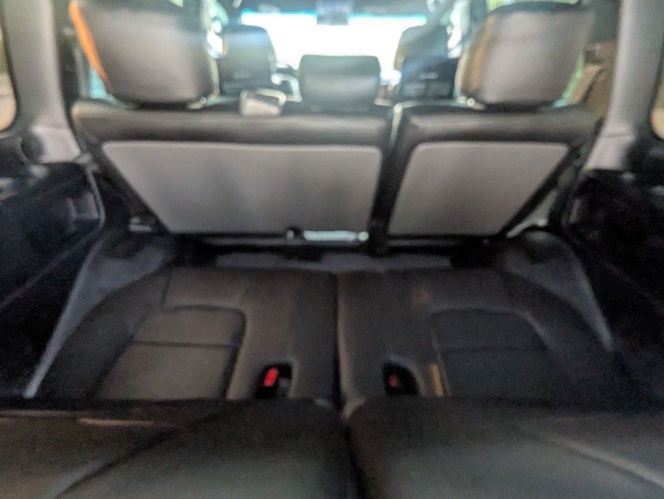 Toyota Land Cruiser GXR 2017 Toyota Land Cruiser GXR Diesel Specs Facelifted 2026 V8 4.5L Well-maintained