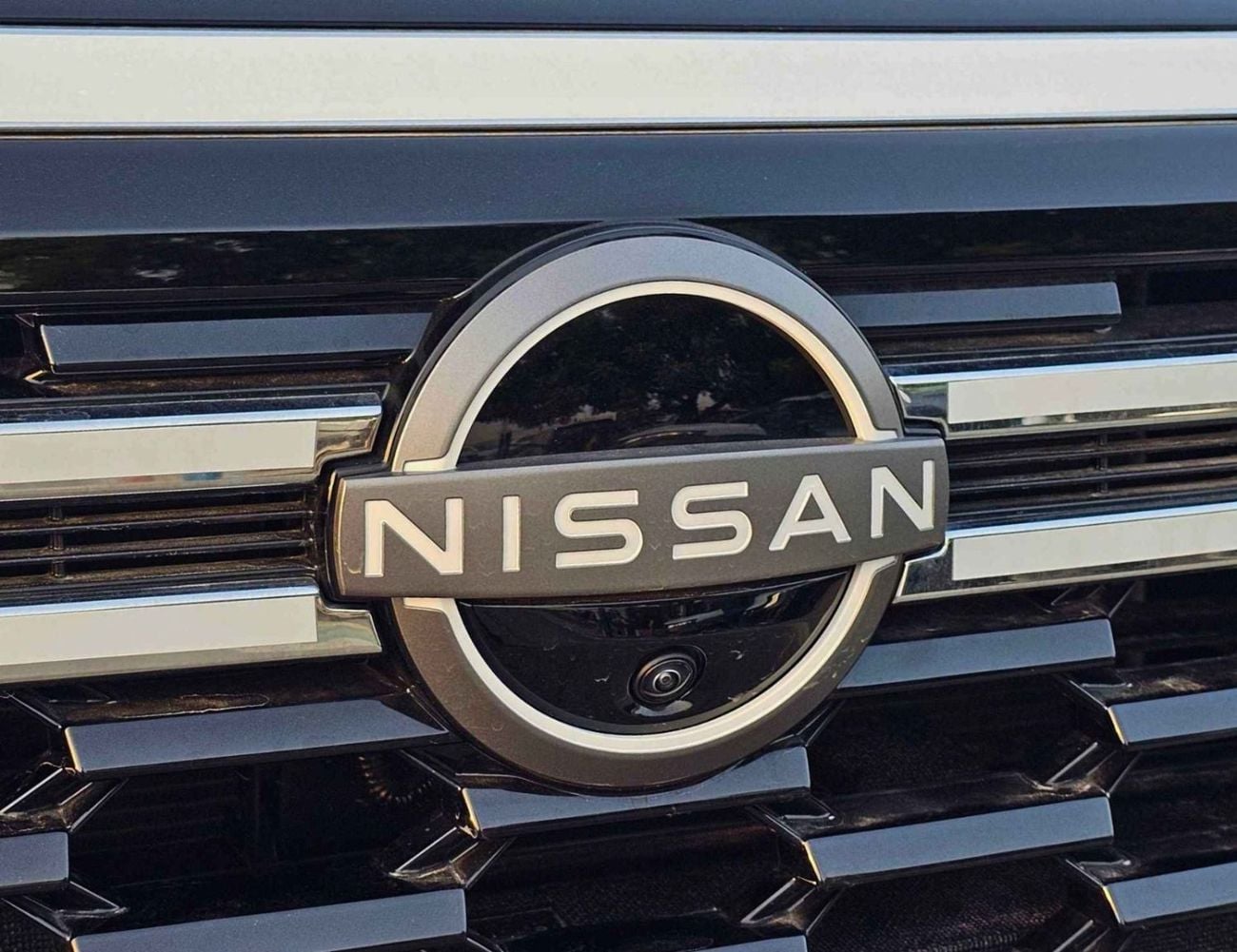 Nissan Patrol NISSAN PATROL SE PLATINUM || FULL OPTION | PETROL AT 3.8L V6 4WD (CODE # NPSEP) PLATINUM BLACK 2026