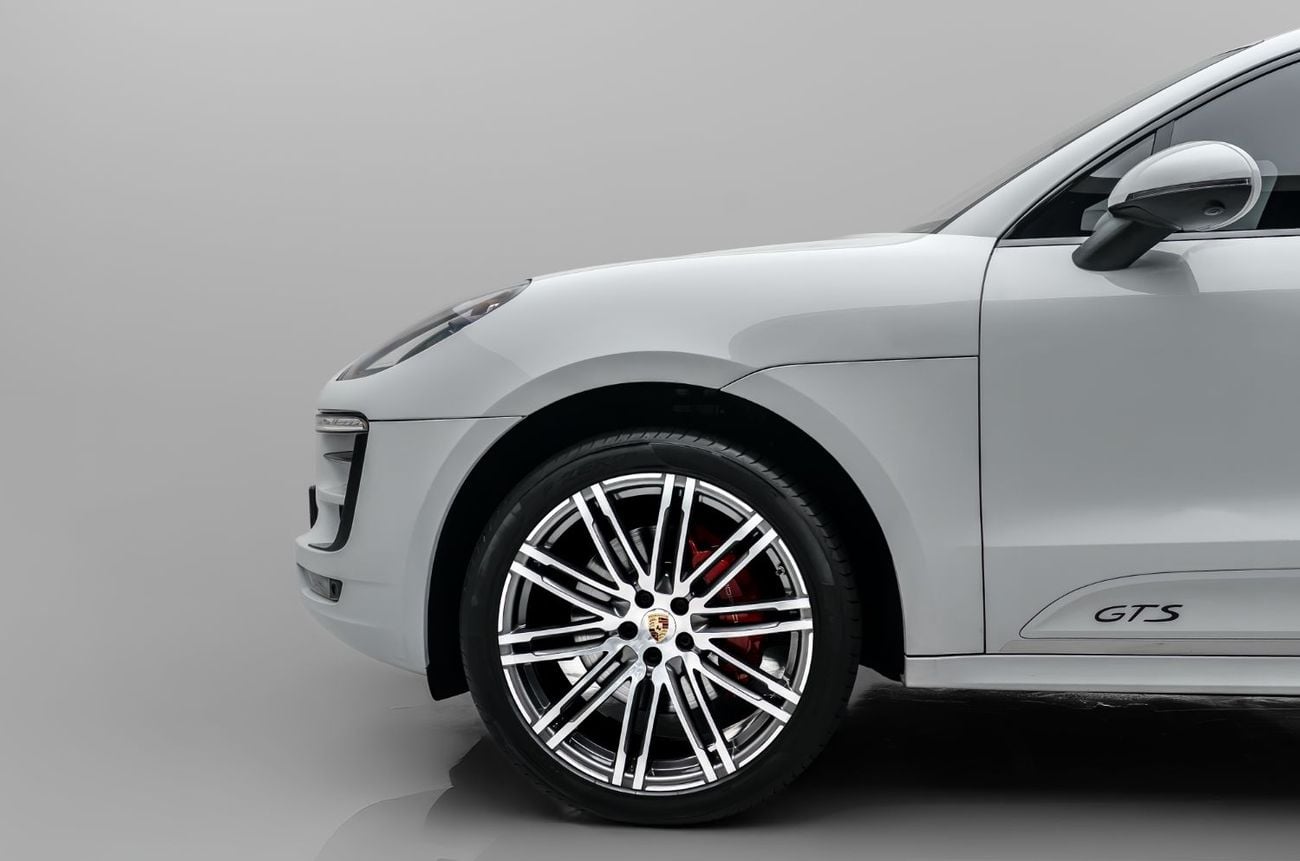 بورش ماكان GTS