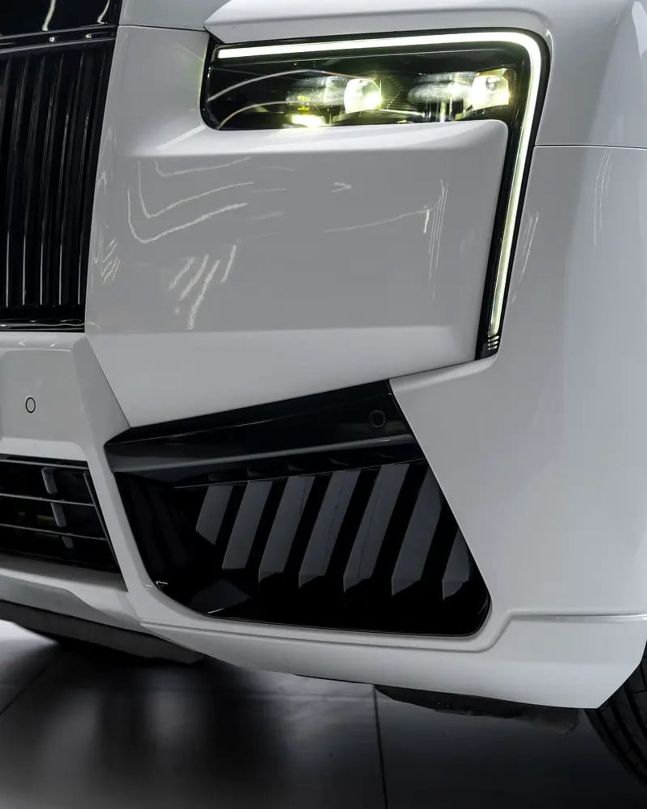 Rolls Royce Cullinan BLACK BADGE FACELIFTED