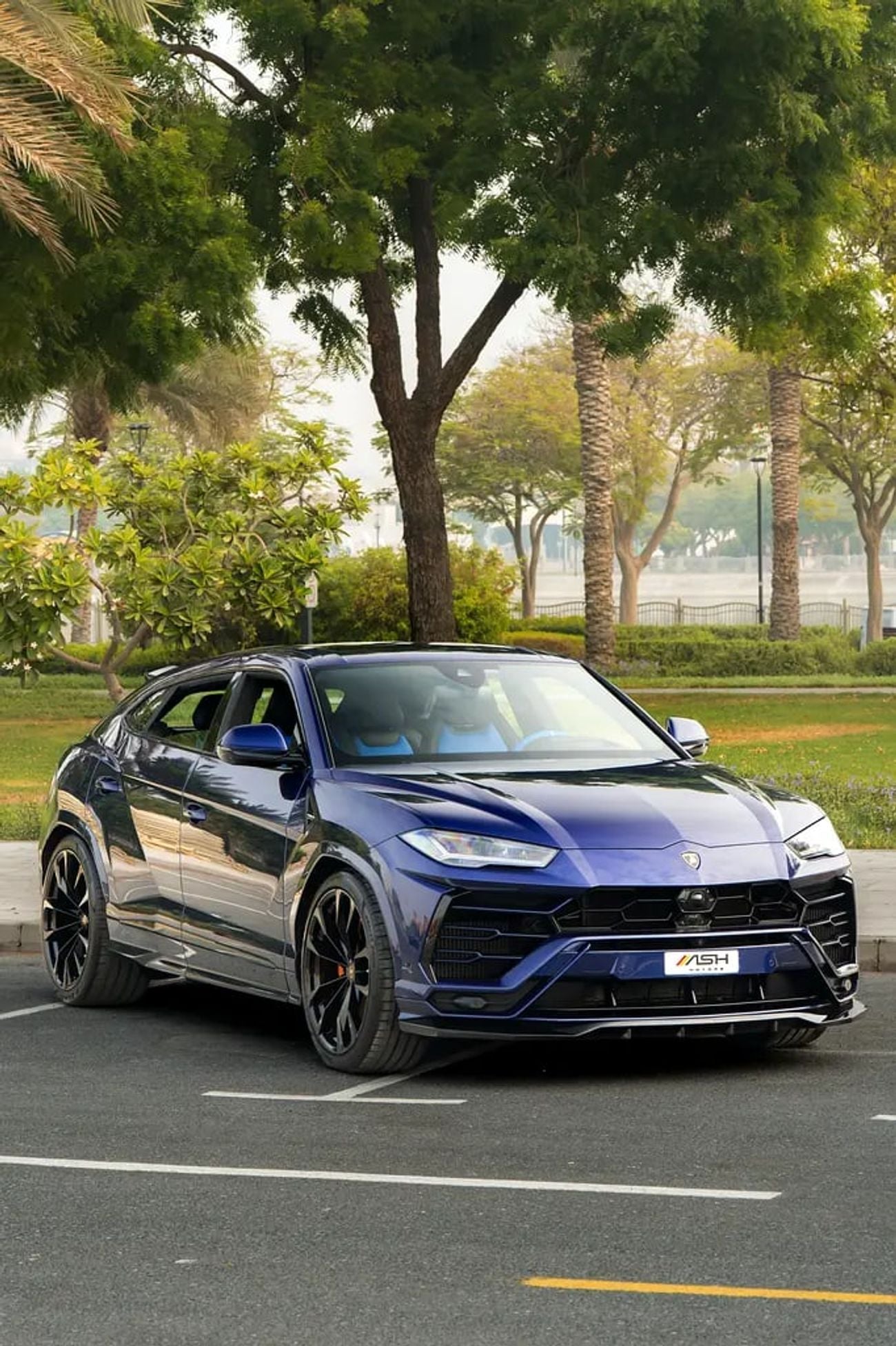 Lamborghini Urus STANDARD Japanese Specs | Power Craft Exhaust | Carbon Upgrades