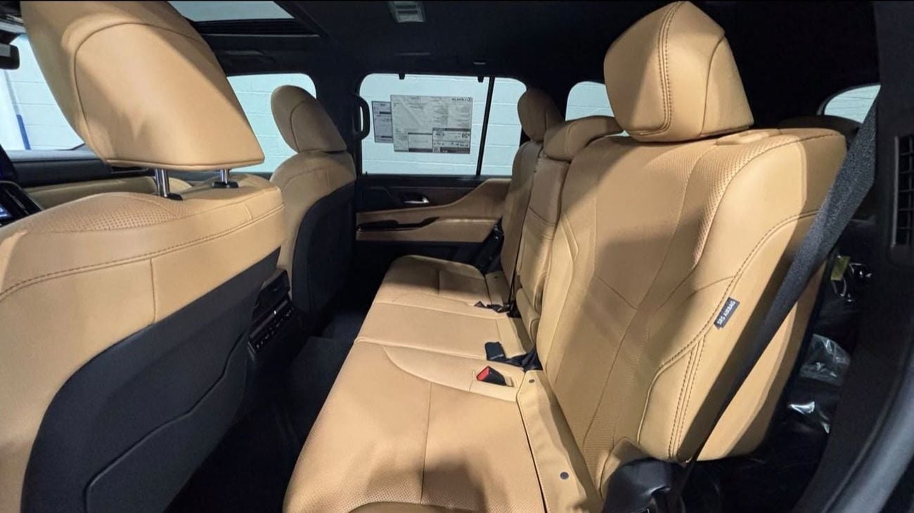 Lexus LX700h Luxury 7-Seater