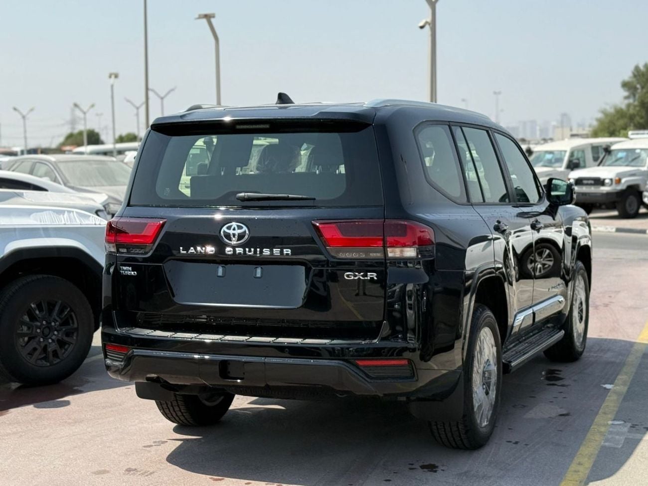 Toyota Land Cruiser GXR Toyota Land Cruiser 3.5 2026