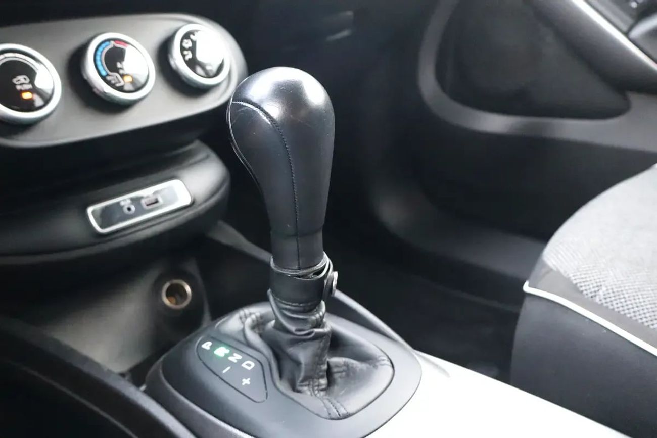 Fiat 500X POPSTAR Fiat 500X 2018 GCC specs