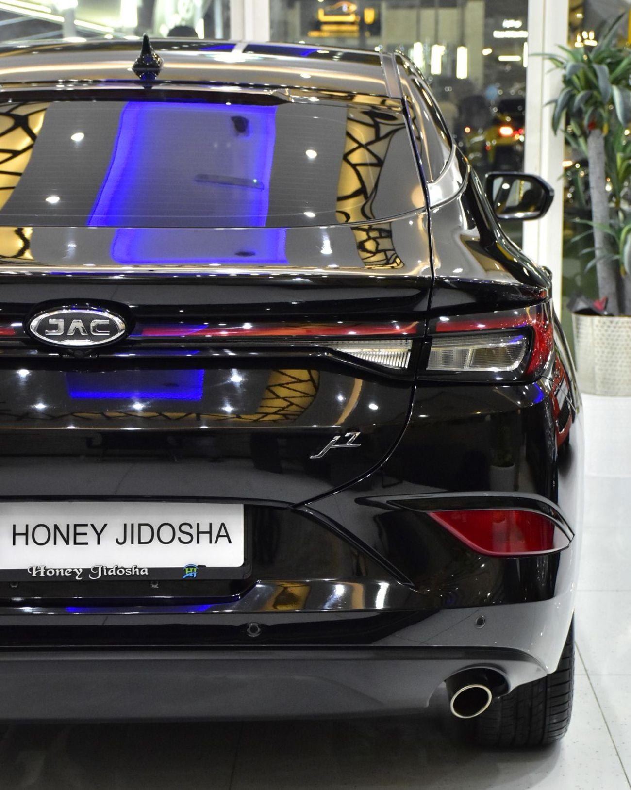JAC J7 LUXURY EXCELLENT DEAL for our JAC J7 ( 2024 Model ) in Black Color GCC Specs