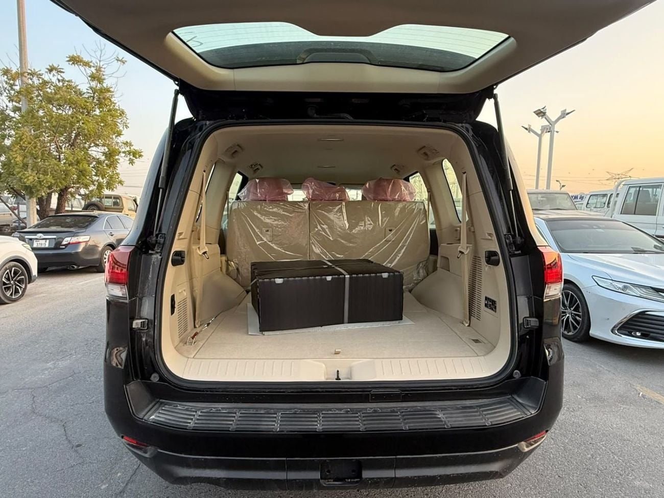 Toyota Land Cruiser GXR 3.3L TWIN TURBO DIESEL BASIC OPTION WITHOUT SUNROOF 2026 MODEL
