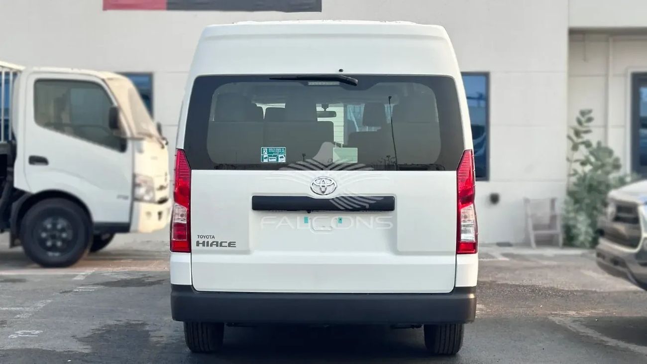 Toyota Hiace DX