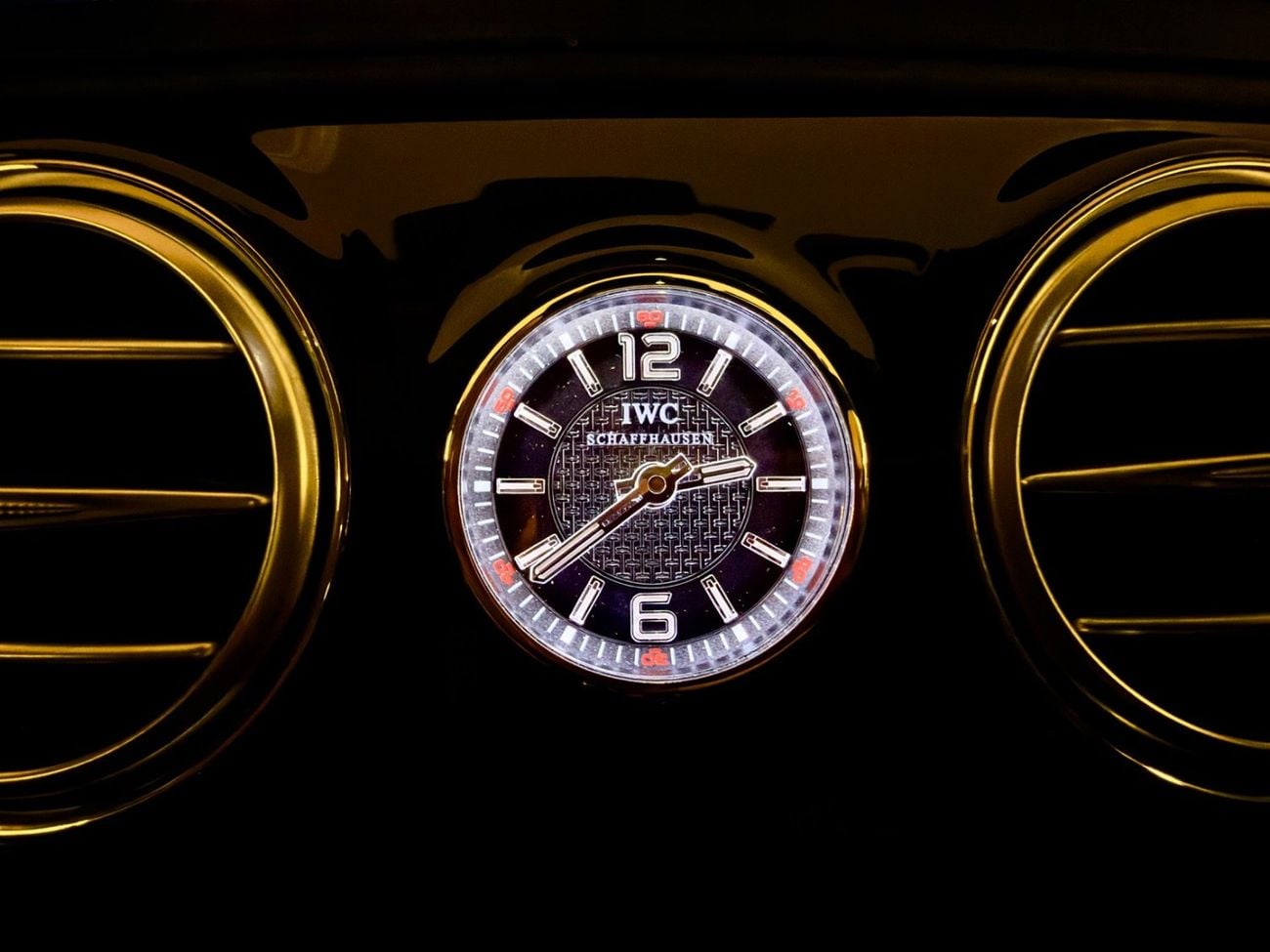 مرسيدس بنز S 560