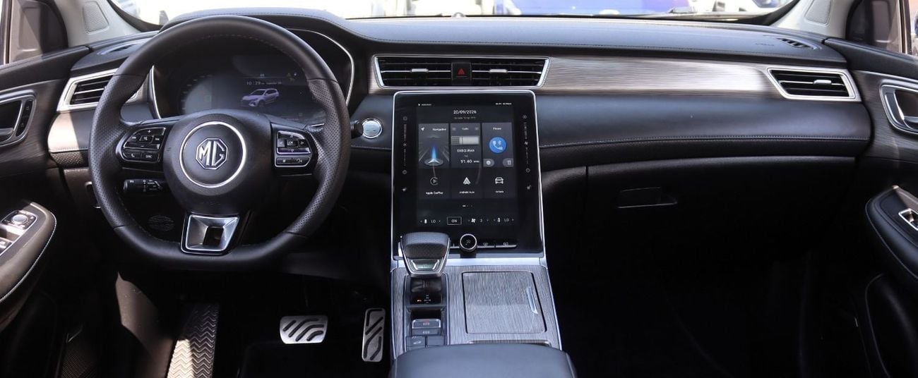 أم جي RX5 LUXURY خالية من الحوادث - خليجية - كاملة المواصفات - حالة ممتازة من الداخل والخارج