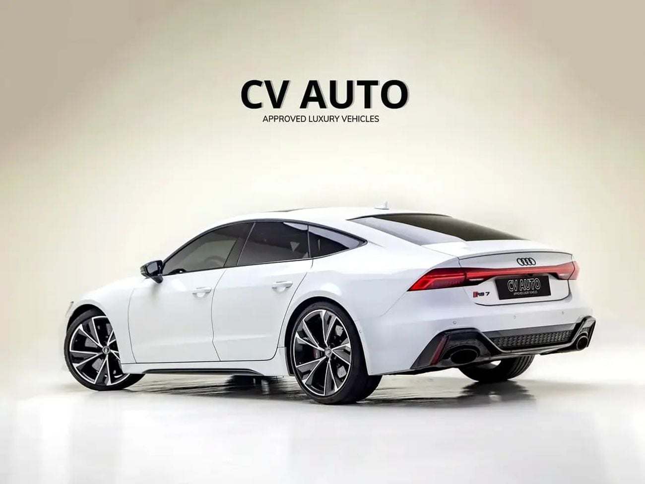 Audi RS7 4.0 TFSI quattro | Clean Carfax | Carbon Ceramic Brakes - Premium Sound System