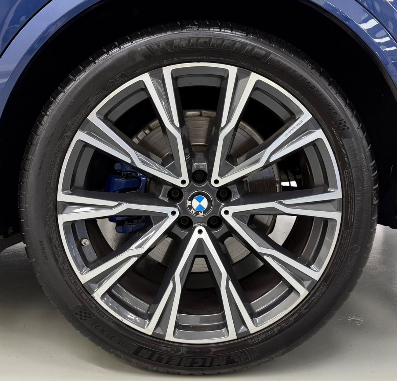 بي أم دبليو X7 40i M SPORT