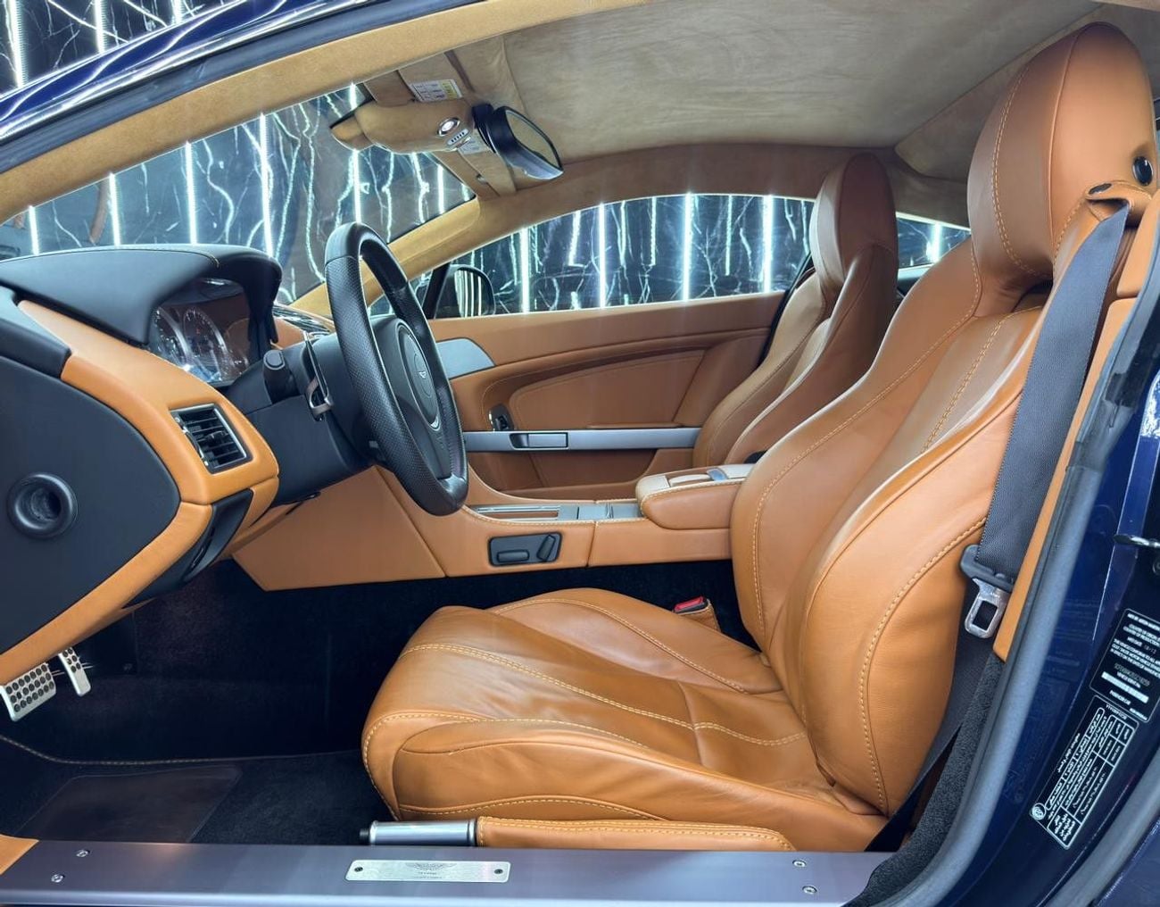 Aston Martin Vantage STD