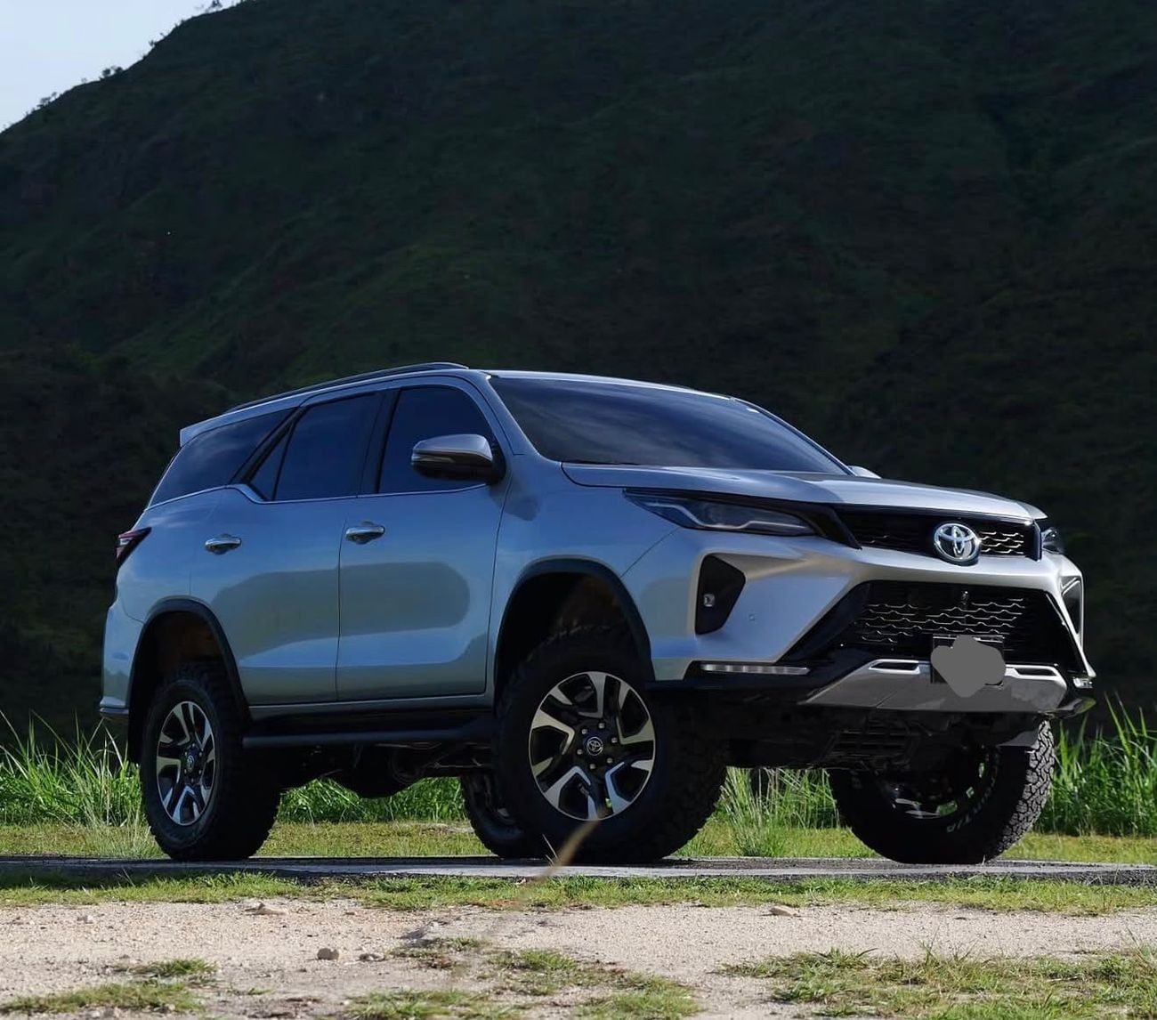Toyota Fortuner VXR Toyota Fortuner 2018 Upgrade 2025 GR Sport V6 LHA Petrol