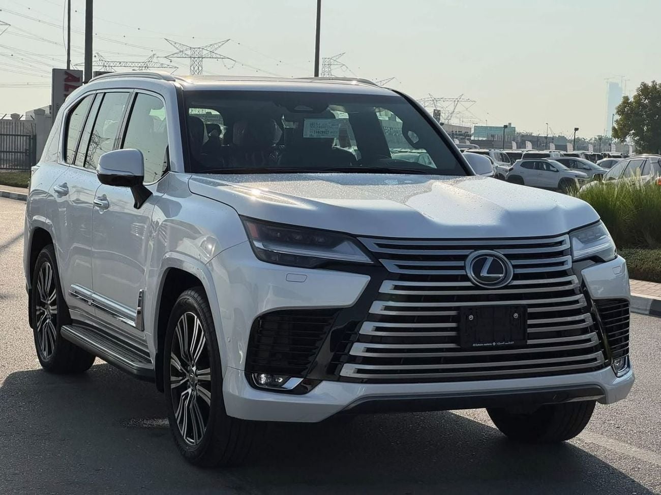 Lexus LX700h SIGNATURE 2026 LEXUS LX700H (HYBRID) SIGNATURE 22 INCHES WITH AUTO PARK 3.4L V6