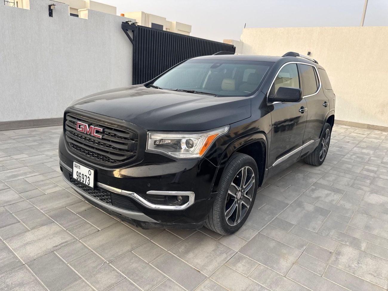 GMC Acadia DENALI