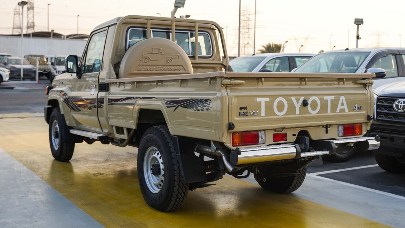 Toyota Land Cruiser Pickup 70