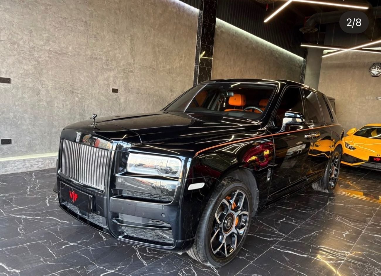 رولز رويس كولينان BLACK BADGE