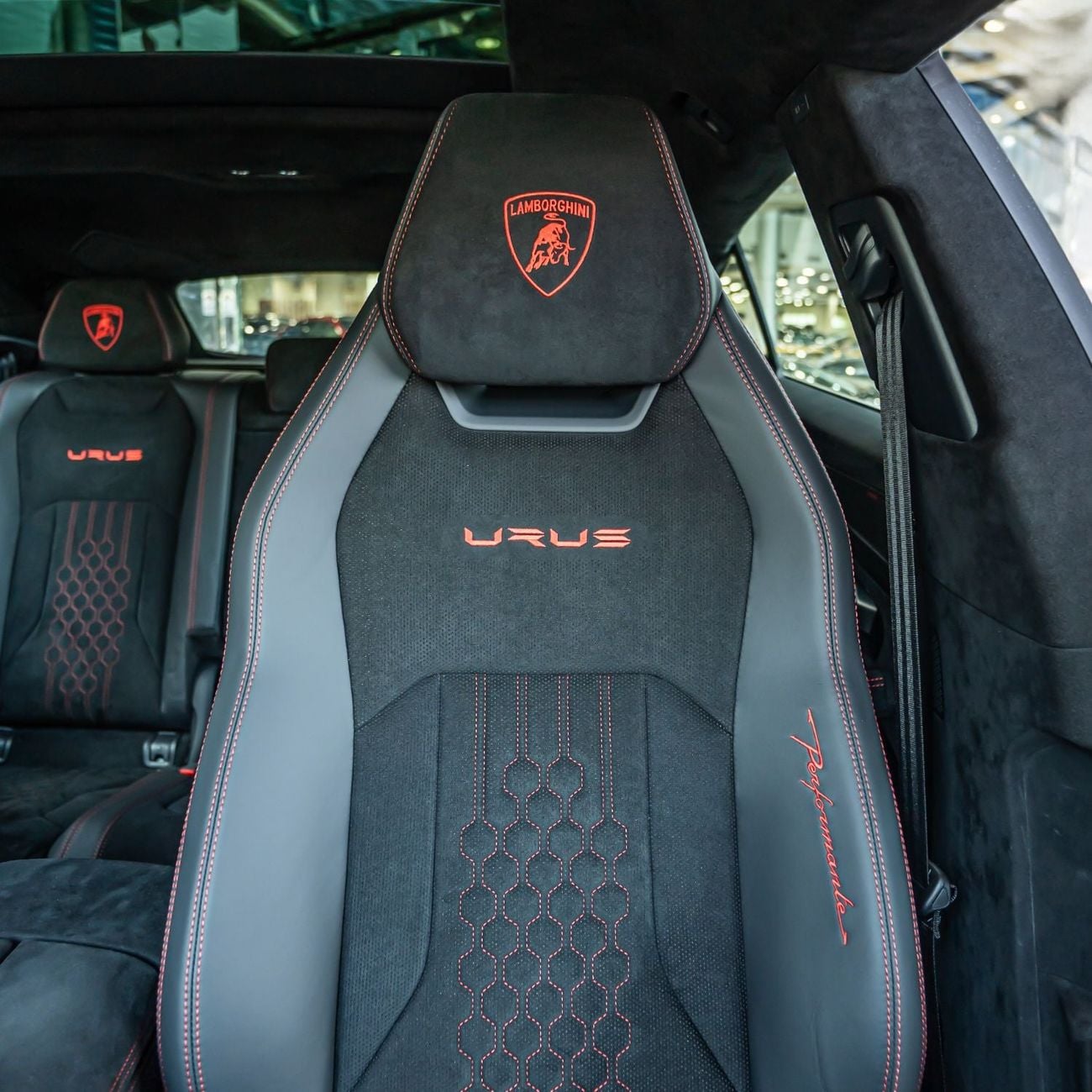 Lamborghini Urus PERFORMANTE