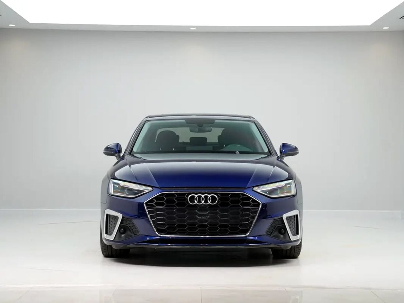 Audi A4 40 TFSI S-Line | GCC Specs | Low Mileage
