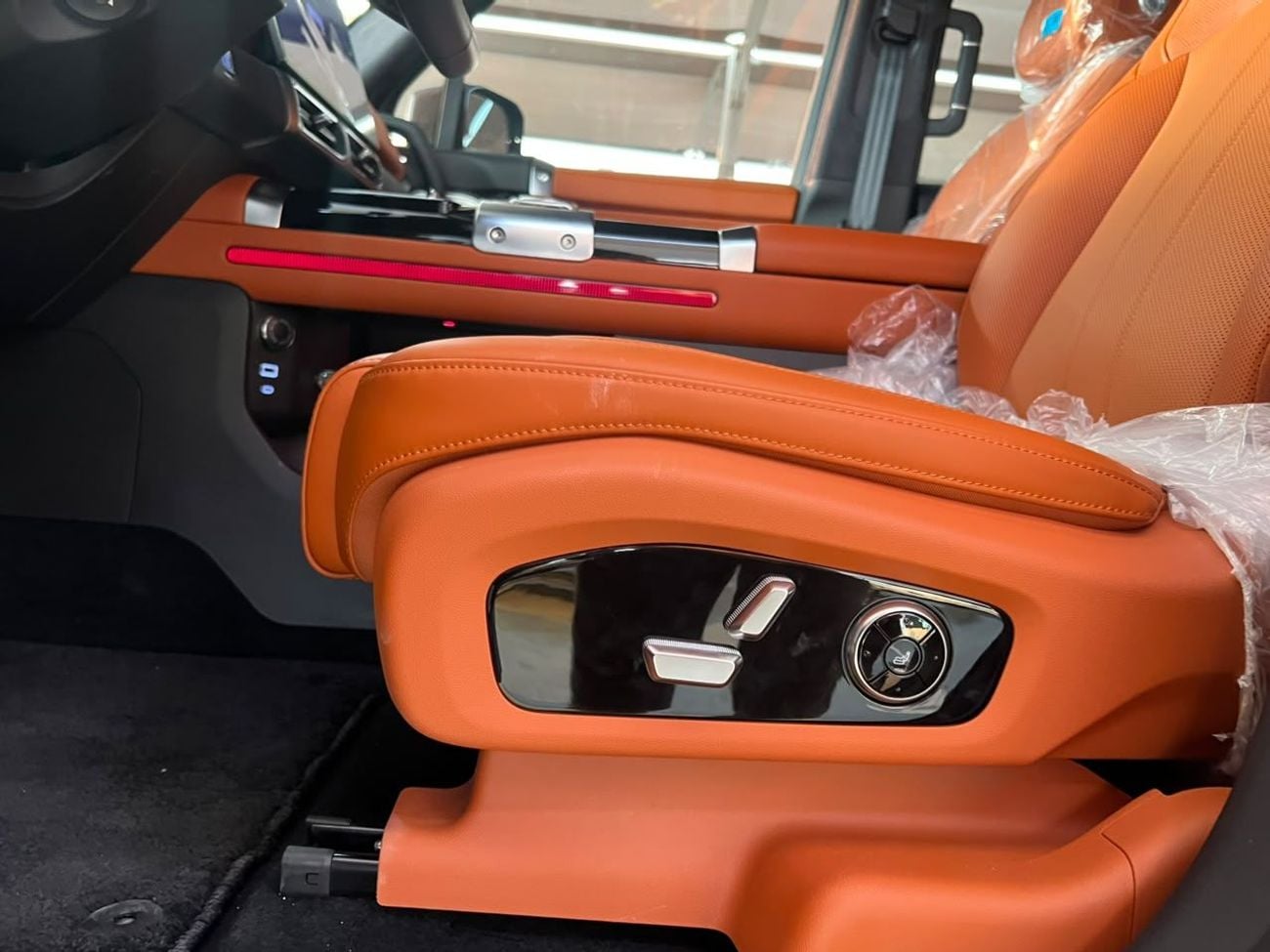 Jetour G700
