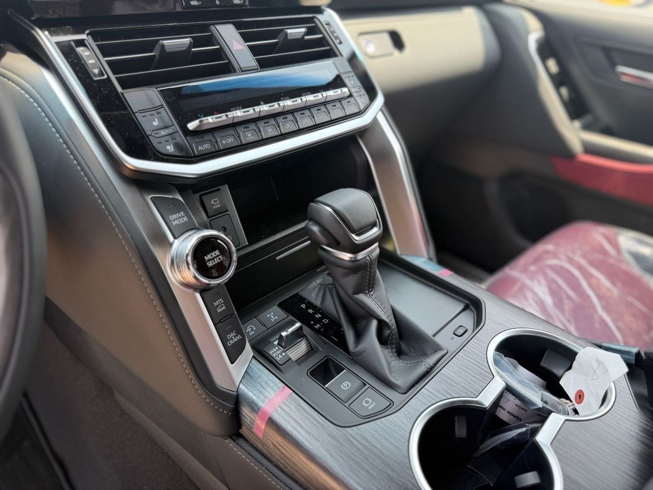 Toyota Land Cruiser VXR