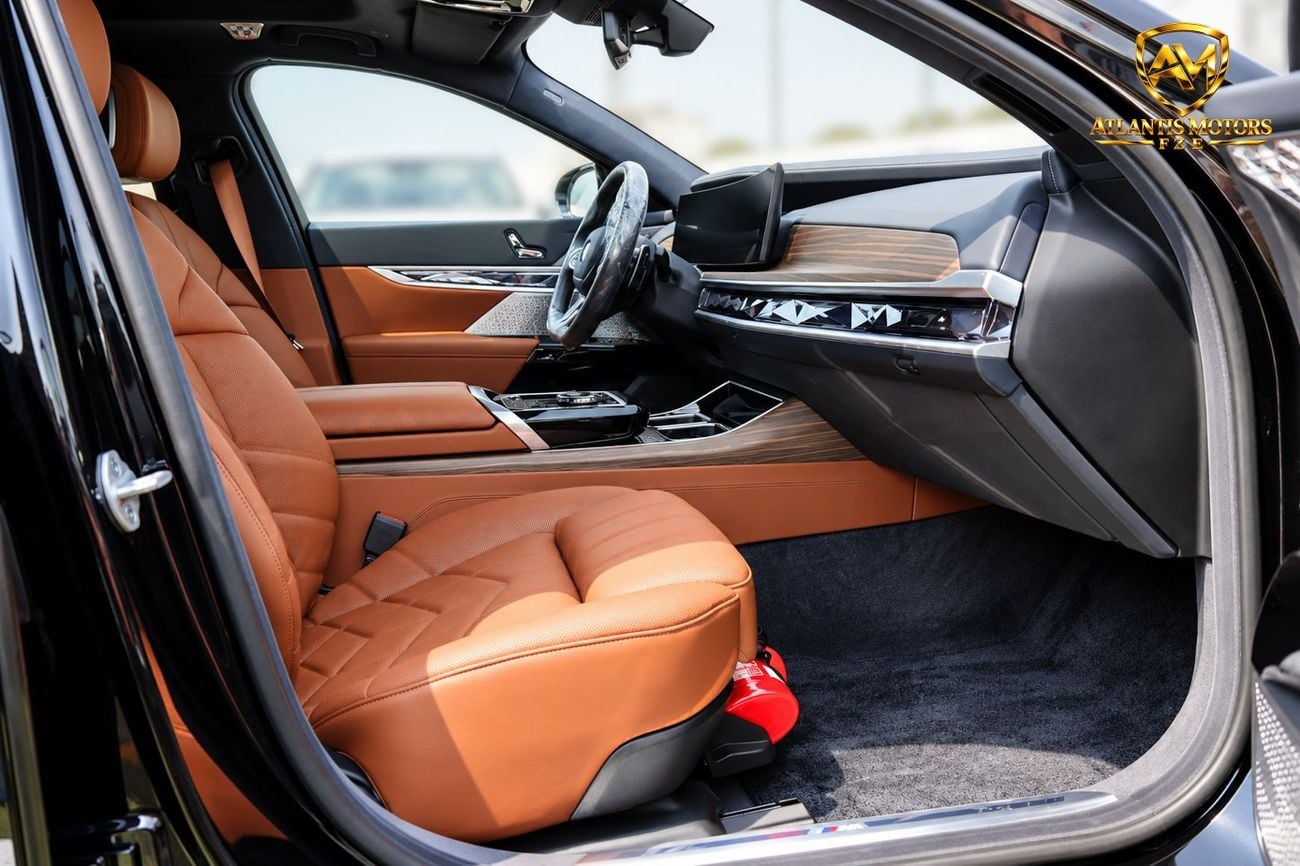 BMW 760i XDRIVE MASTERCLASS M SPORT PACKAGE