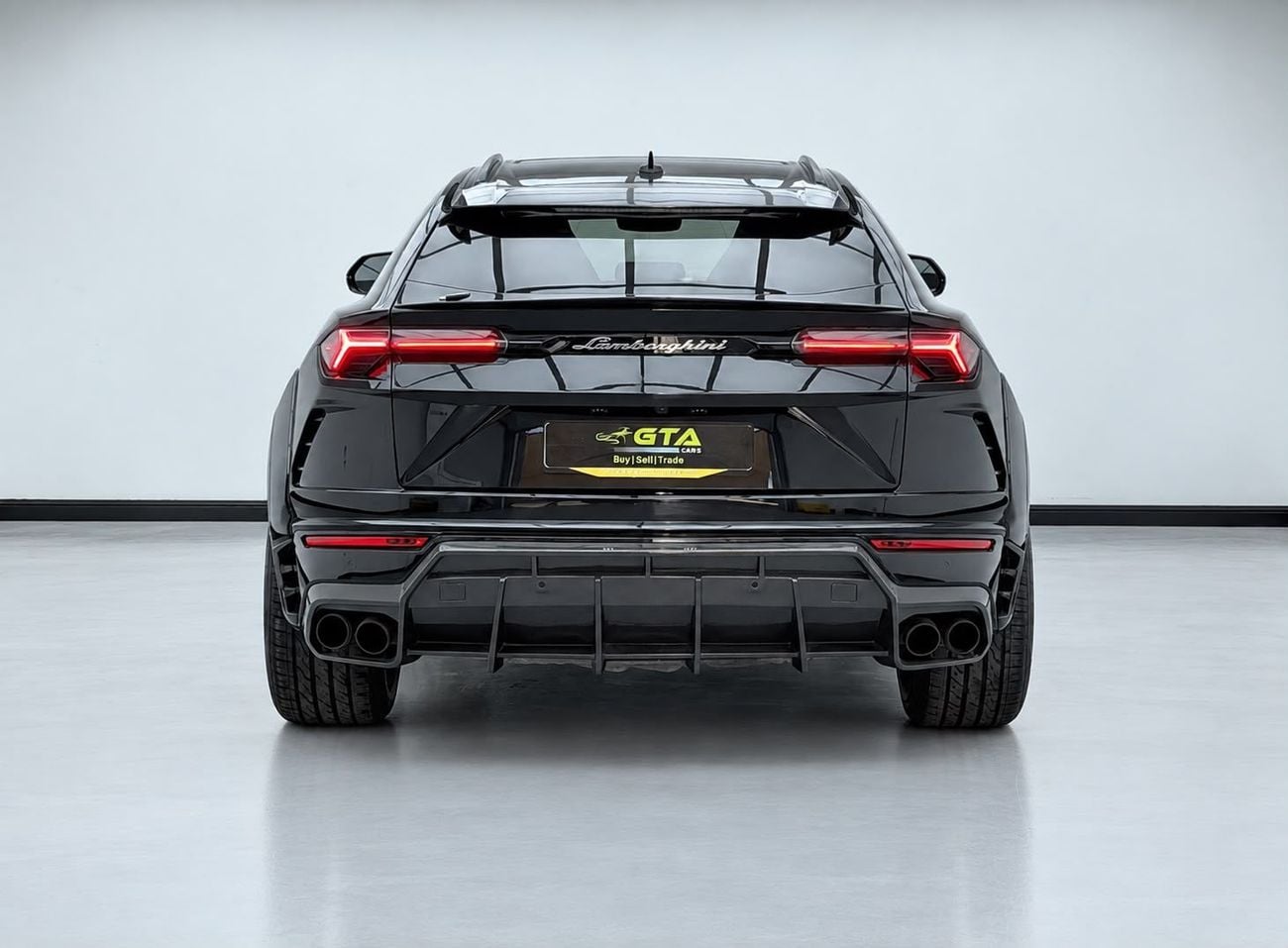 Lamborghini Urus STANDARD