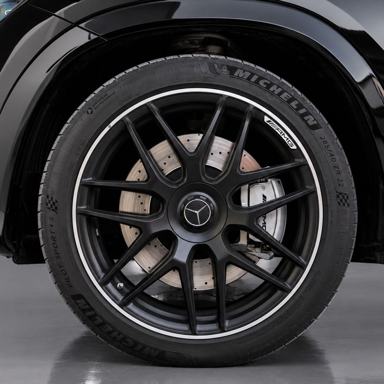 مرسيدس بنز GLE 53 AMG 4MATIC 7,474 درهم إماراتي شهرياً • بدون دفعة أولى • مرسيدس بنز GLE 53 4MATIC+ • ضمان الوكالة