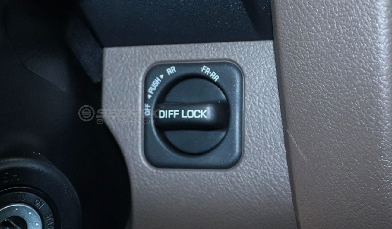 Toyota Land Cruiser 70 LC76 LX 4.0L Petrol 4WD 6-Speed Automatic . 2026 Model . For Export