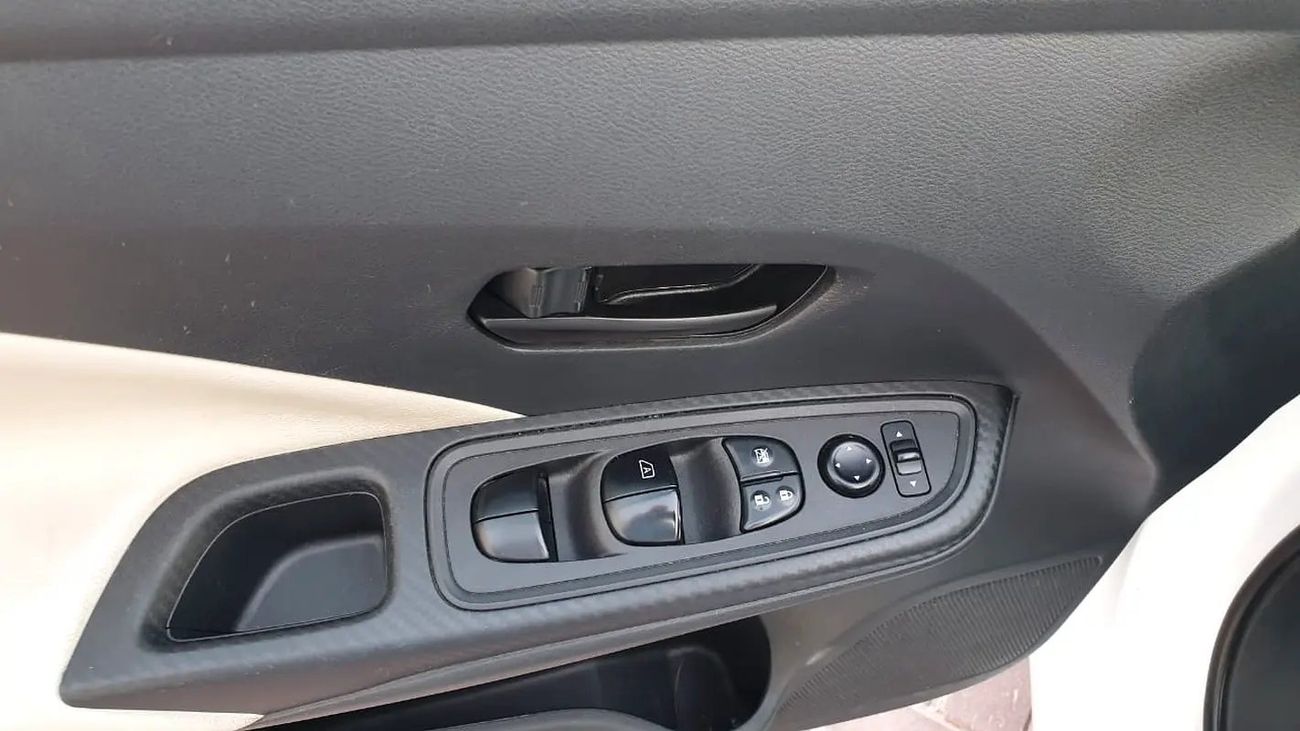 Nissan Sunny 1.5L - GCC SPECS - UNDER WARRANTY - FULL SERVICE HISTORY - ACCIDENT FREE