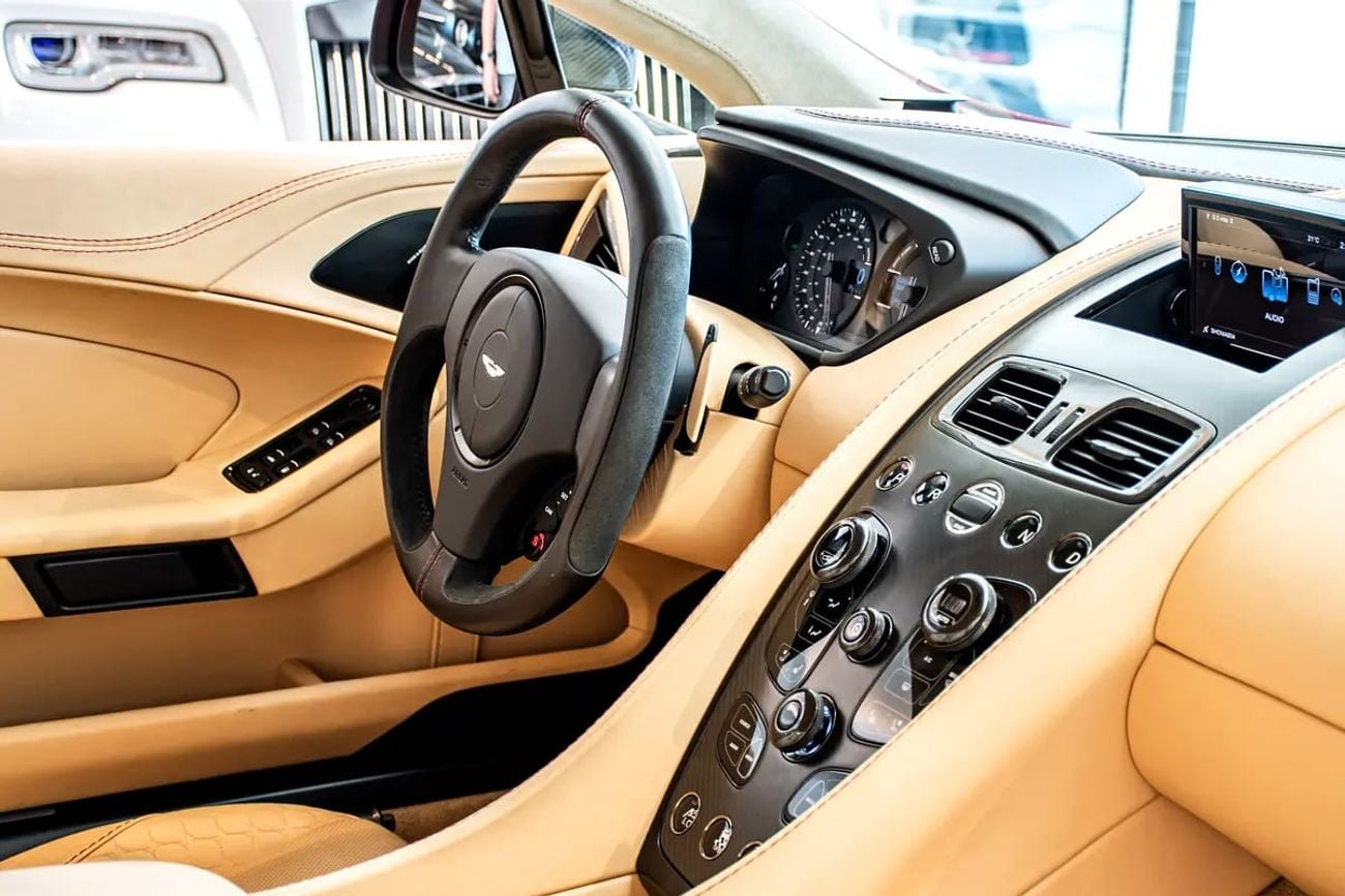 Aston Martin Vanquish Carbon Black | GCC Specs | Pristine Condition