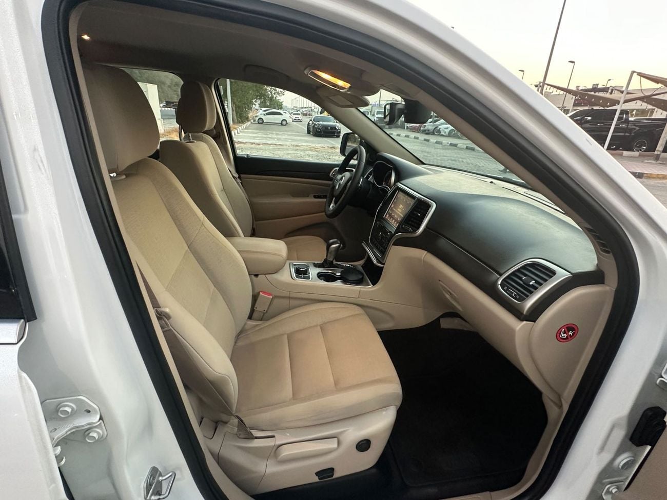 Jeep Grand Cherokee LAREDO