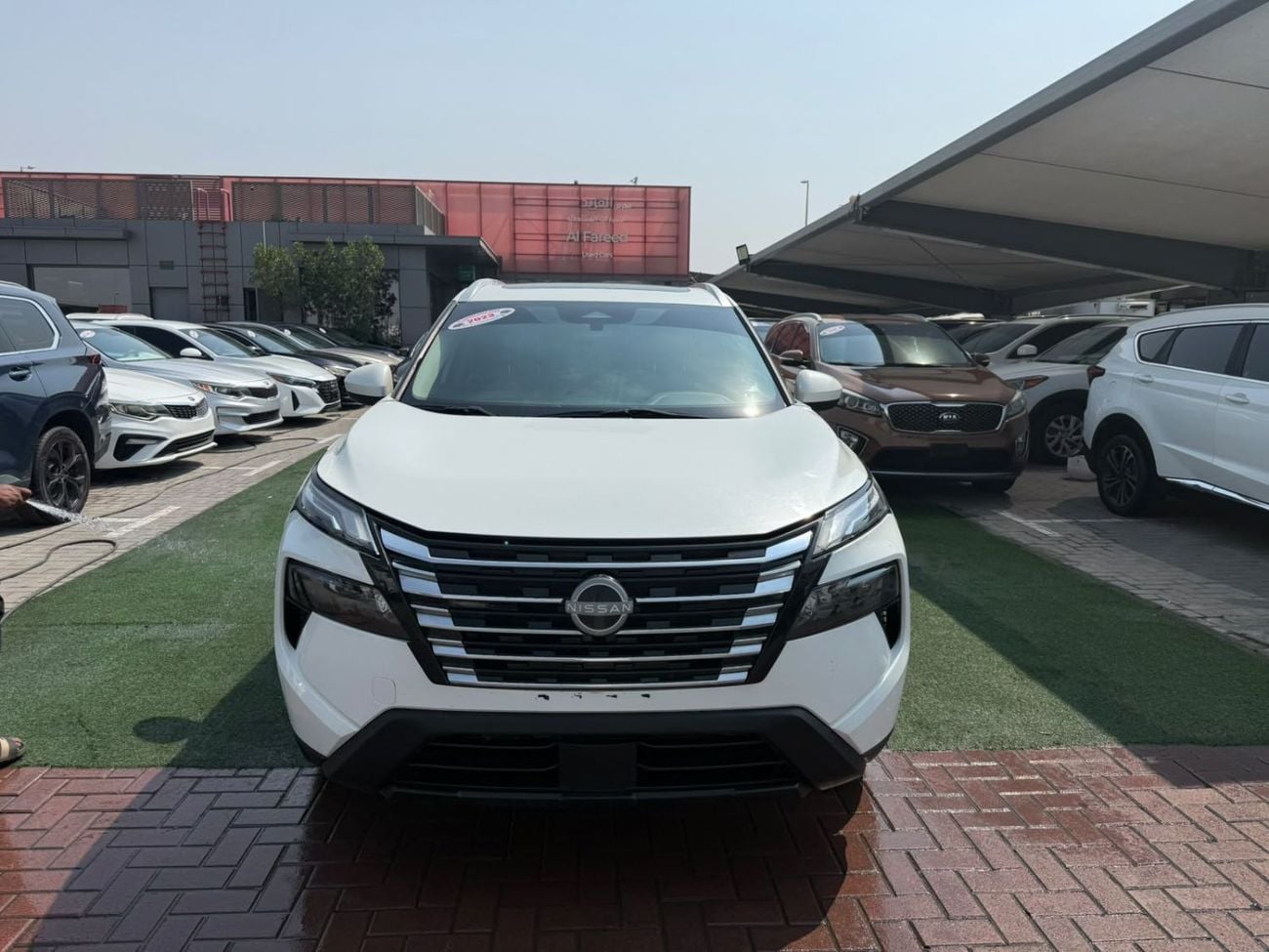 Nissan Rogue PLATINUM Full - panoramic view - 360 camera