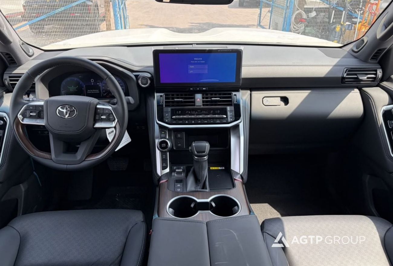 Toyota Land Cruiser VX Toyota Land Cruiser VX | 3.5L Twin Turbo Petrol | Full Option | GCC Specs | 2026