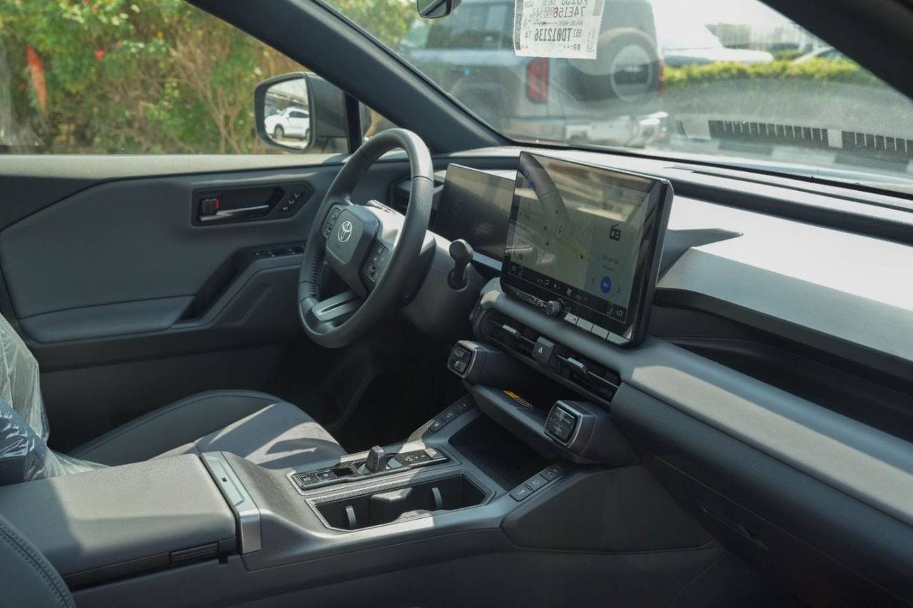 Toyota RAV4 VXR HEV 2.5L HYBRID 2026!! GCC SPECS