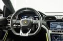 Lamborghini Urus STANDARD Pearl Capsule – European Specs – Accident Free